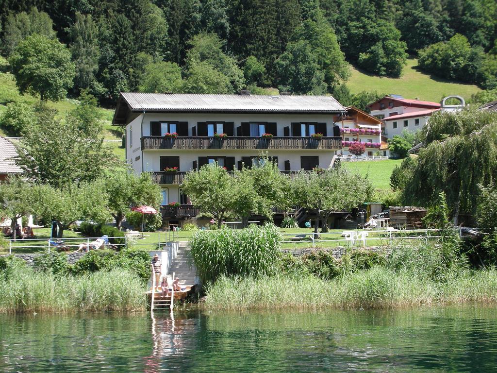 Pension Härring direkt am See