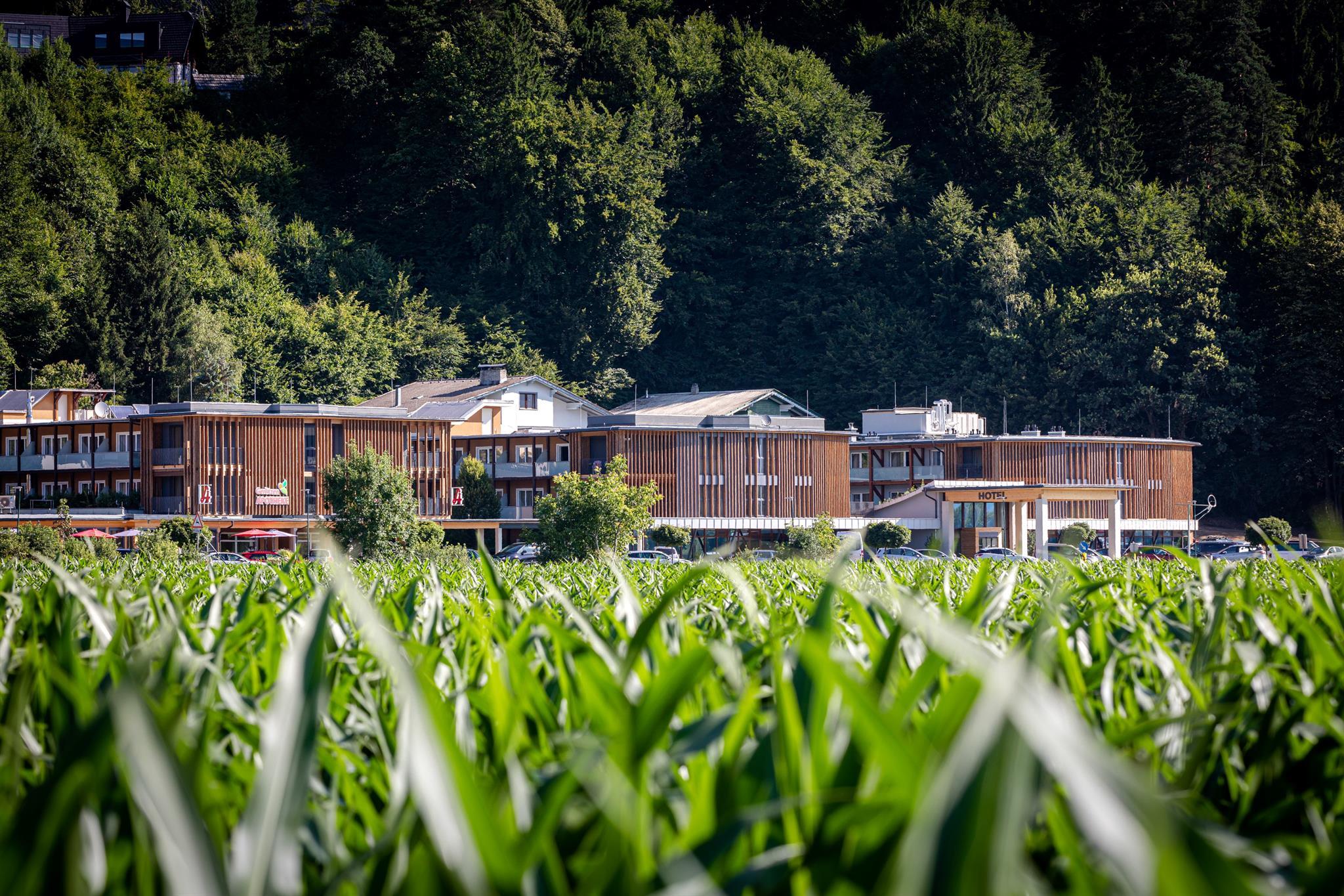 Hotel eduCARE