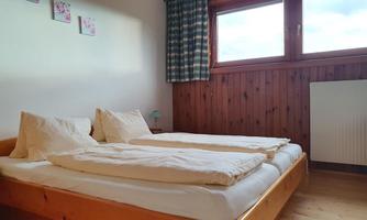 Schlafzimmer Lärchenwald 2