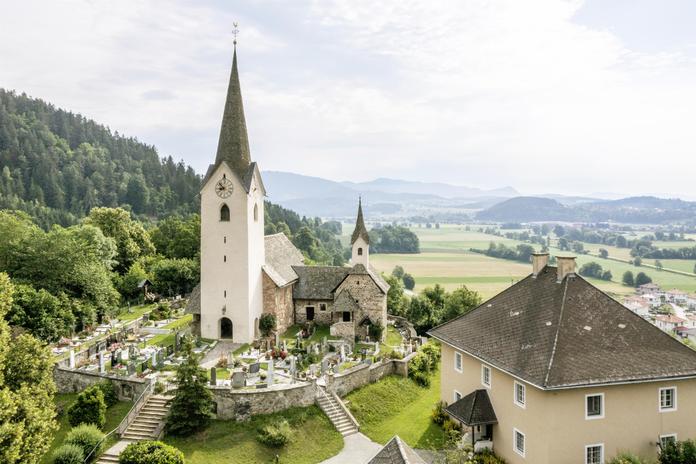 Pfalzkirche Karnburg