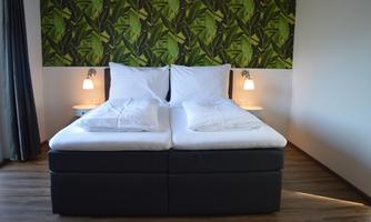Doppelzimmer Deluxe mit Balkon (Nichtraucher)