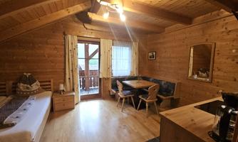 Apartment No. 4 Alteck