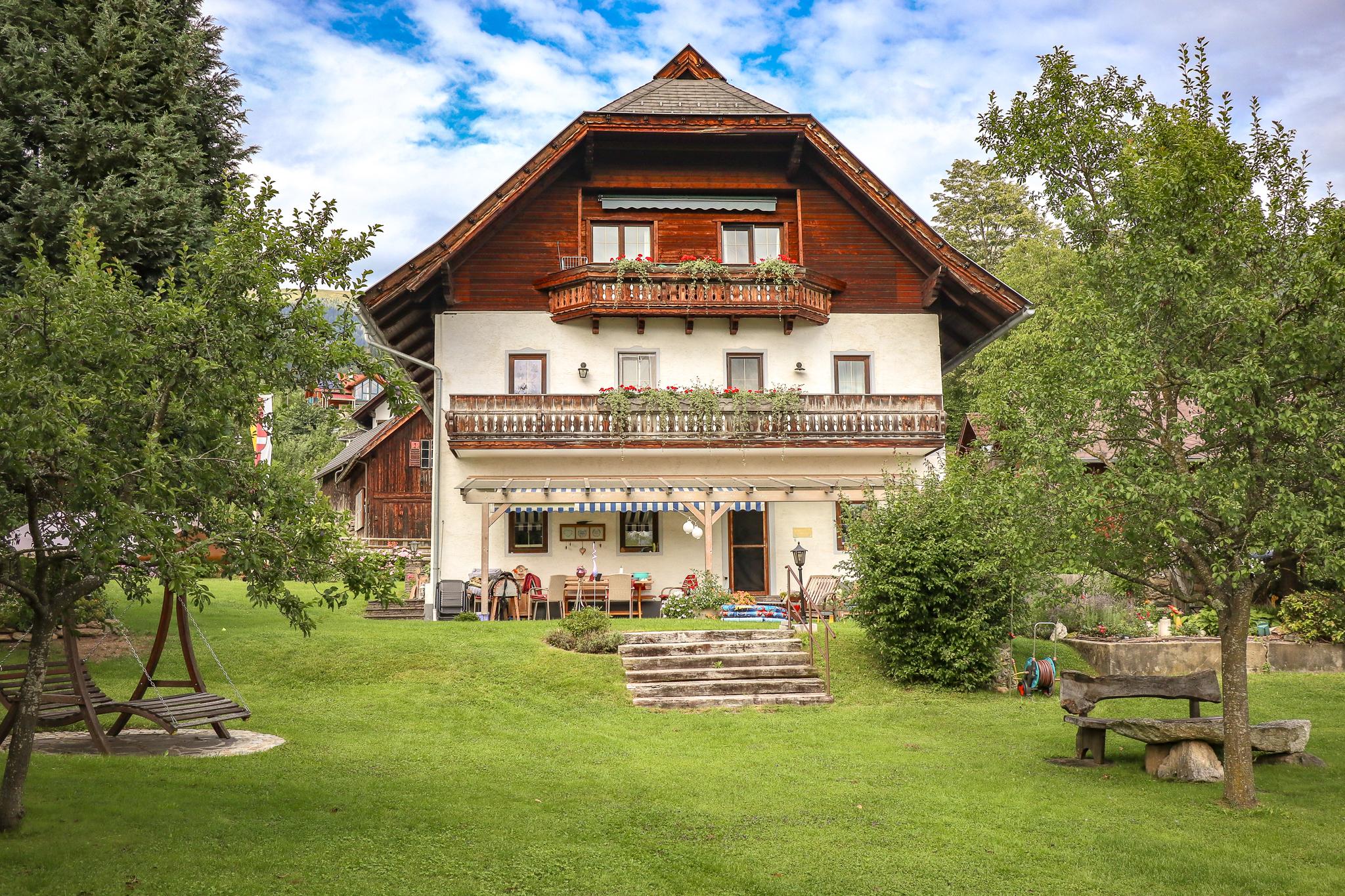 Roschusterhof