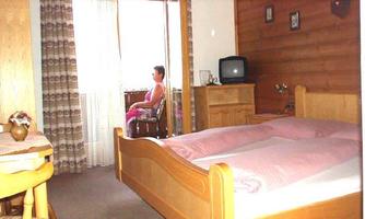 Doppelzimmer (2)