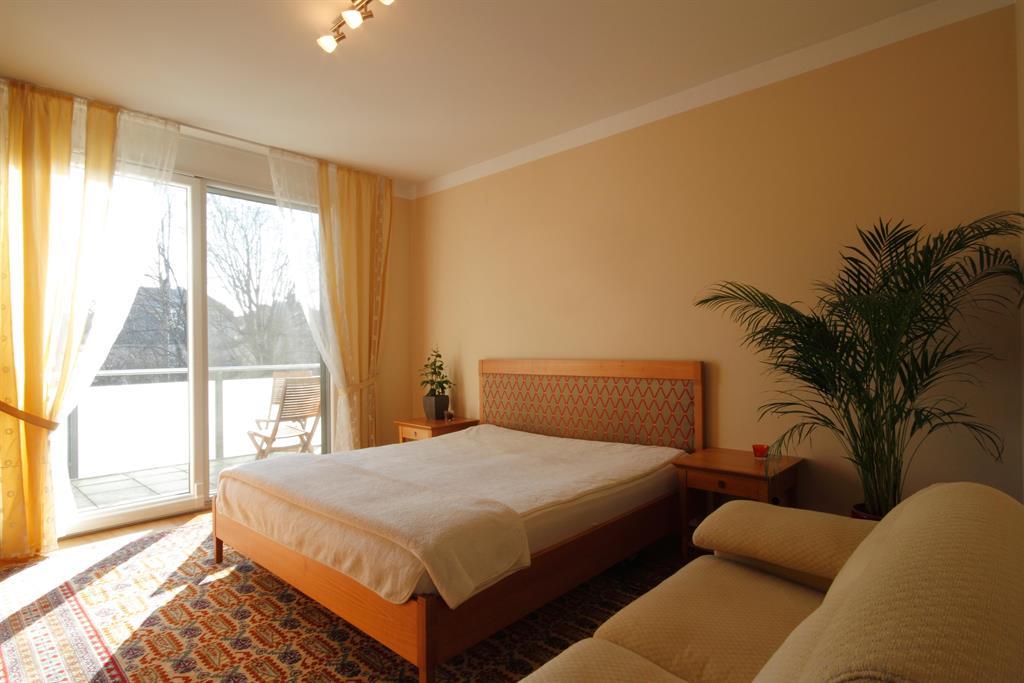 Zimmer in der Wohnung - Mori
