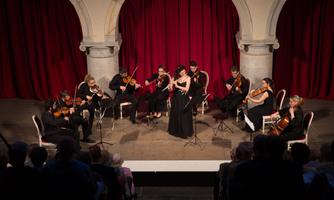 LA SINFONIETTA & Luisa Sello Beispielbild