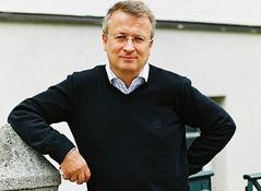 Buchpräsentation und Gespräch mit Veit Heinichen Buchpräsentation und Gespräch mit Veit Heinichen