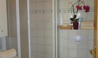 Dusche Himmelschlüssel