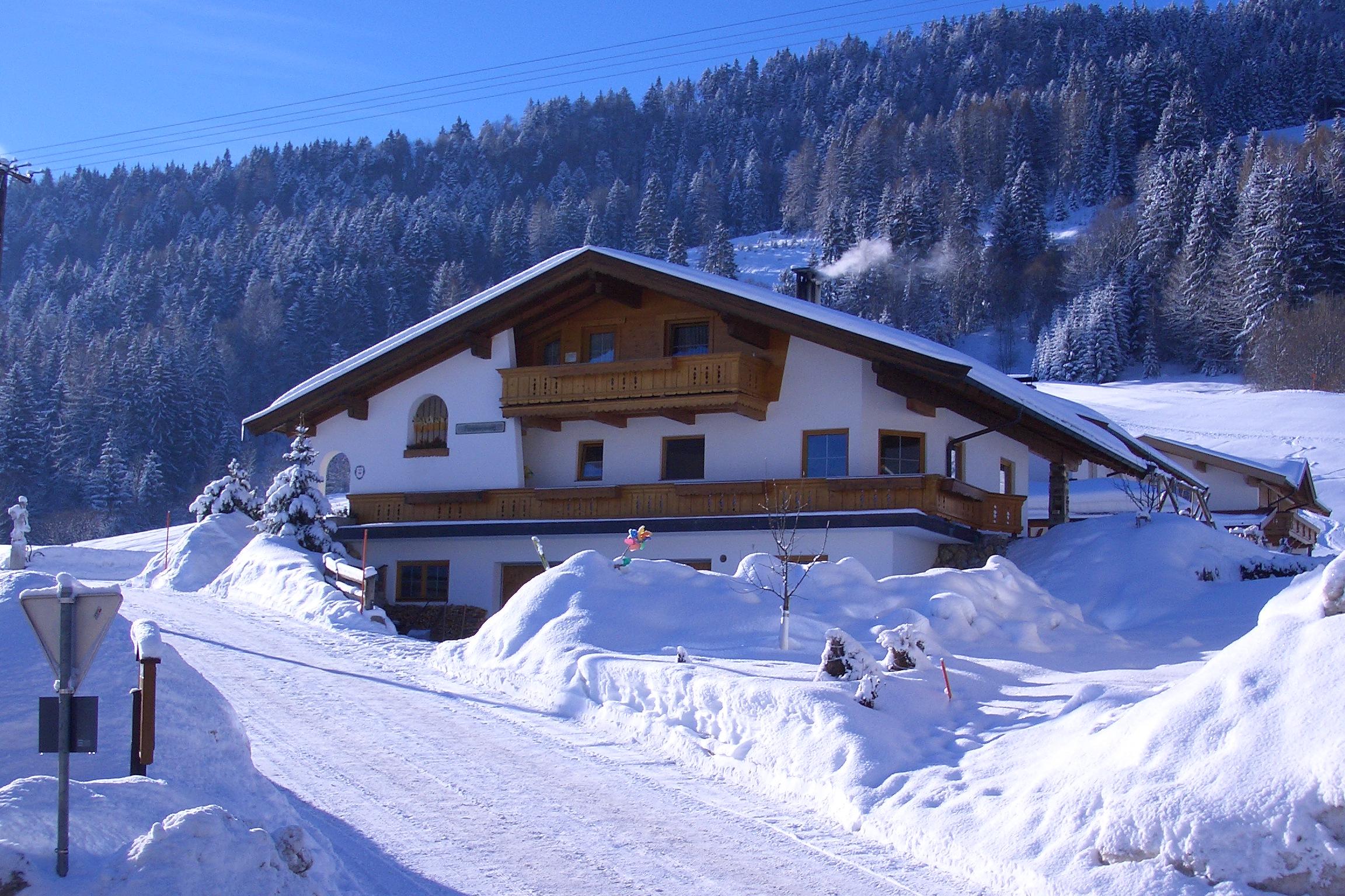 Haus Tirol Ferienwohnung FICHTENSTUBE Ferienwohnung in Österreich
