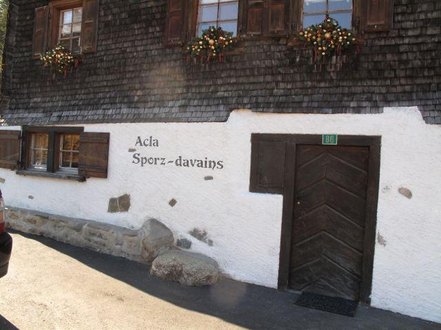 Aussenansicht Eingang Aussenansicht Eingang