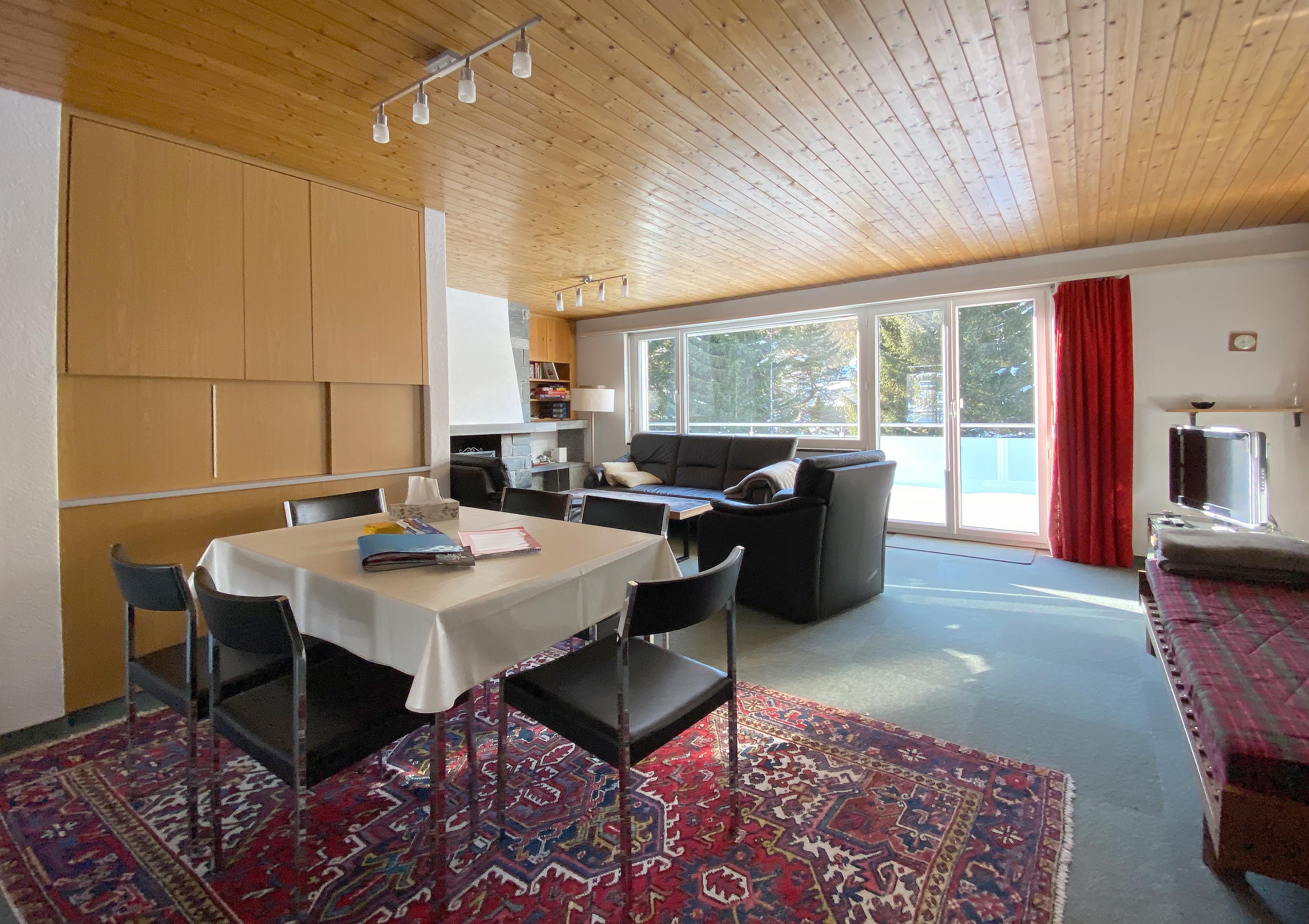 Essen Wohnen.jpg Essen Wohnen.jpg