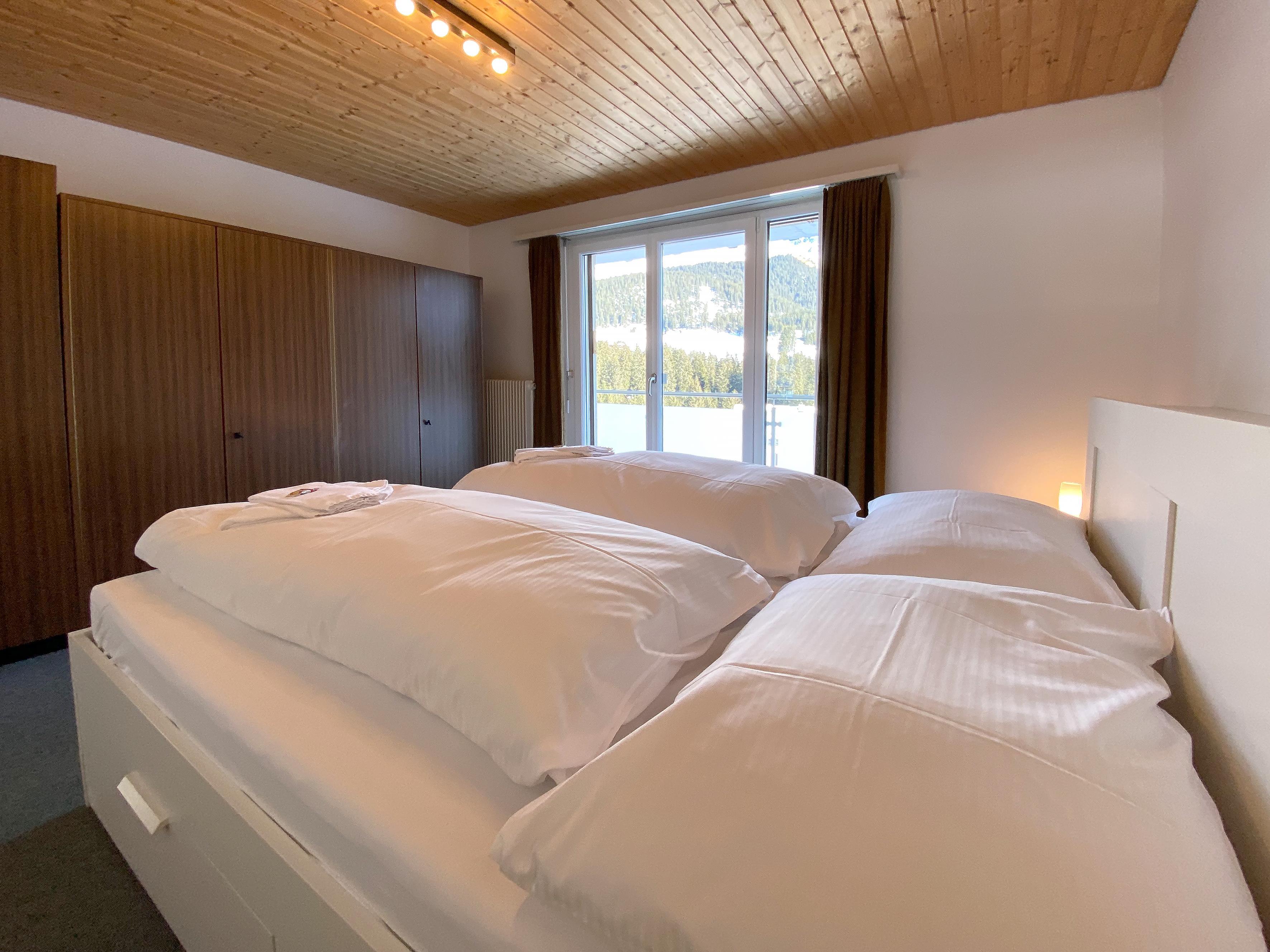 Schlafen 2.jpg Schlafen 2.jpg