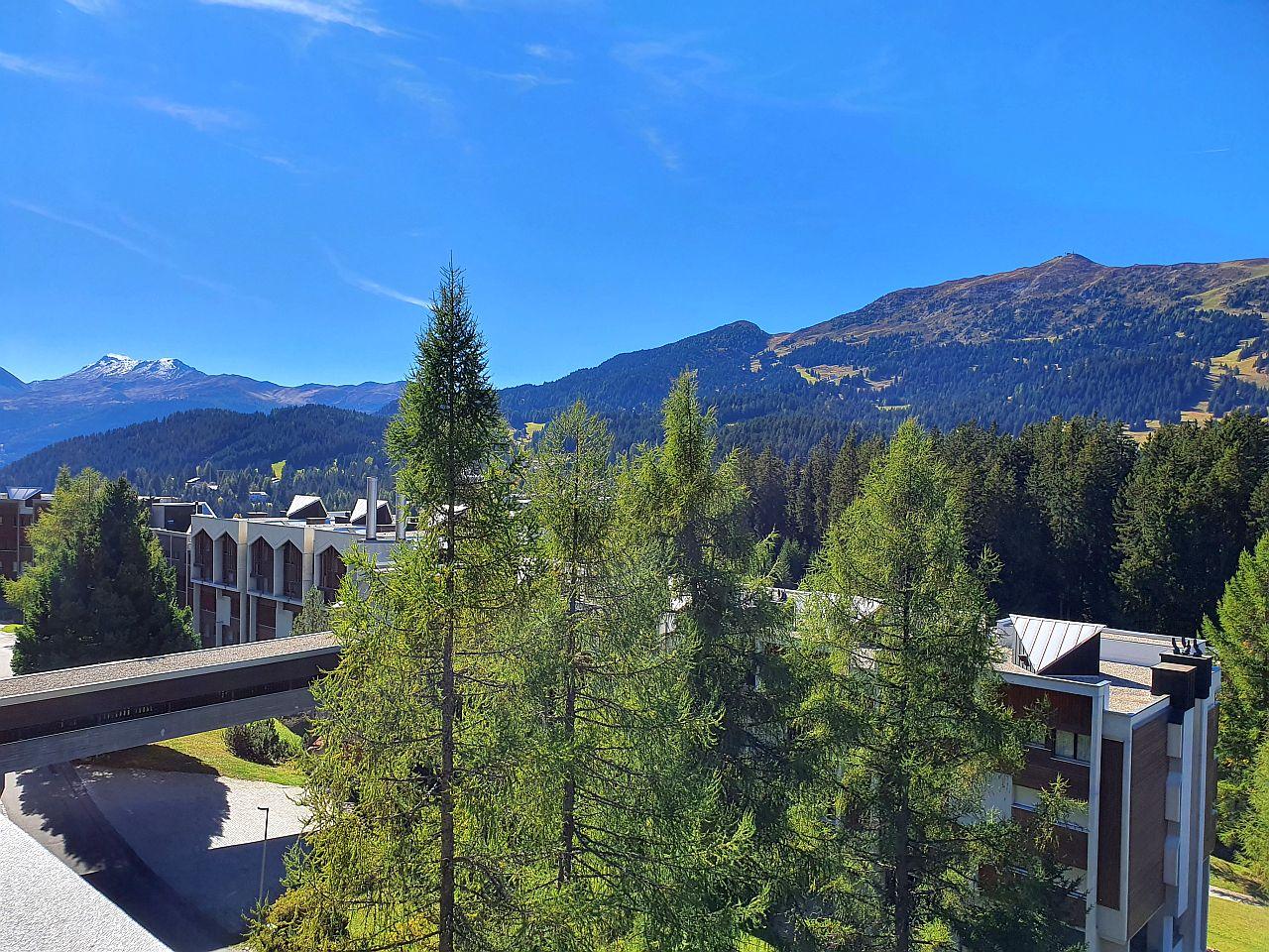 Aussicht vom Wohnzimmer/Balkon aus Aussicht vom Wohnzimmer/Balkon aus