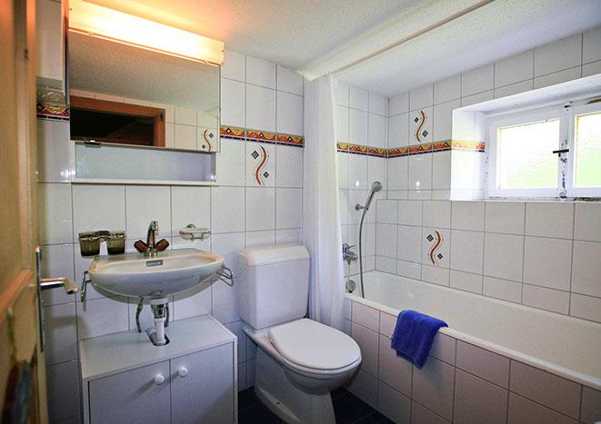 rz-ferienhaus-tgiasa-cao-badezimmer_2x.jpg rz-ferienhaus-tgiasa-cao-badezimmer_2x.jpg