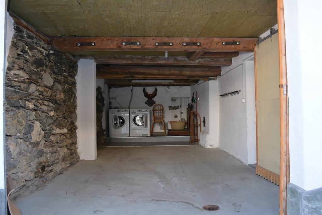 Garage mit Waschmaschine und Tumbler.JPG Garage mit Waschmaschine und Tumbler.JPG