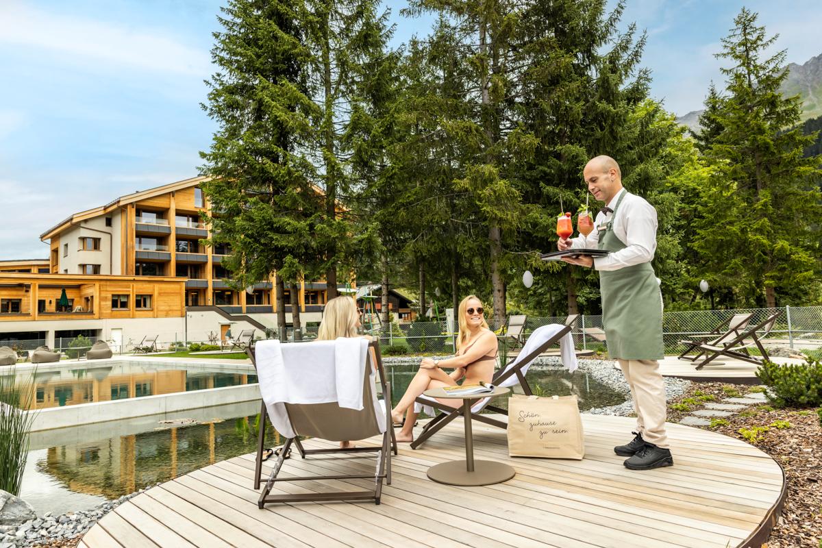 hotel-valbella-resort-arosa-lenzerheide-garten-bio hotel-valbella-resort-arosa-lenzerheide-garten-bio