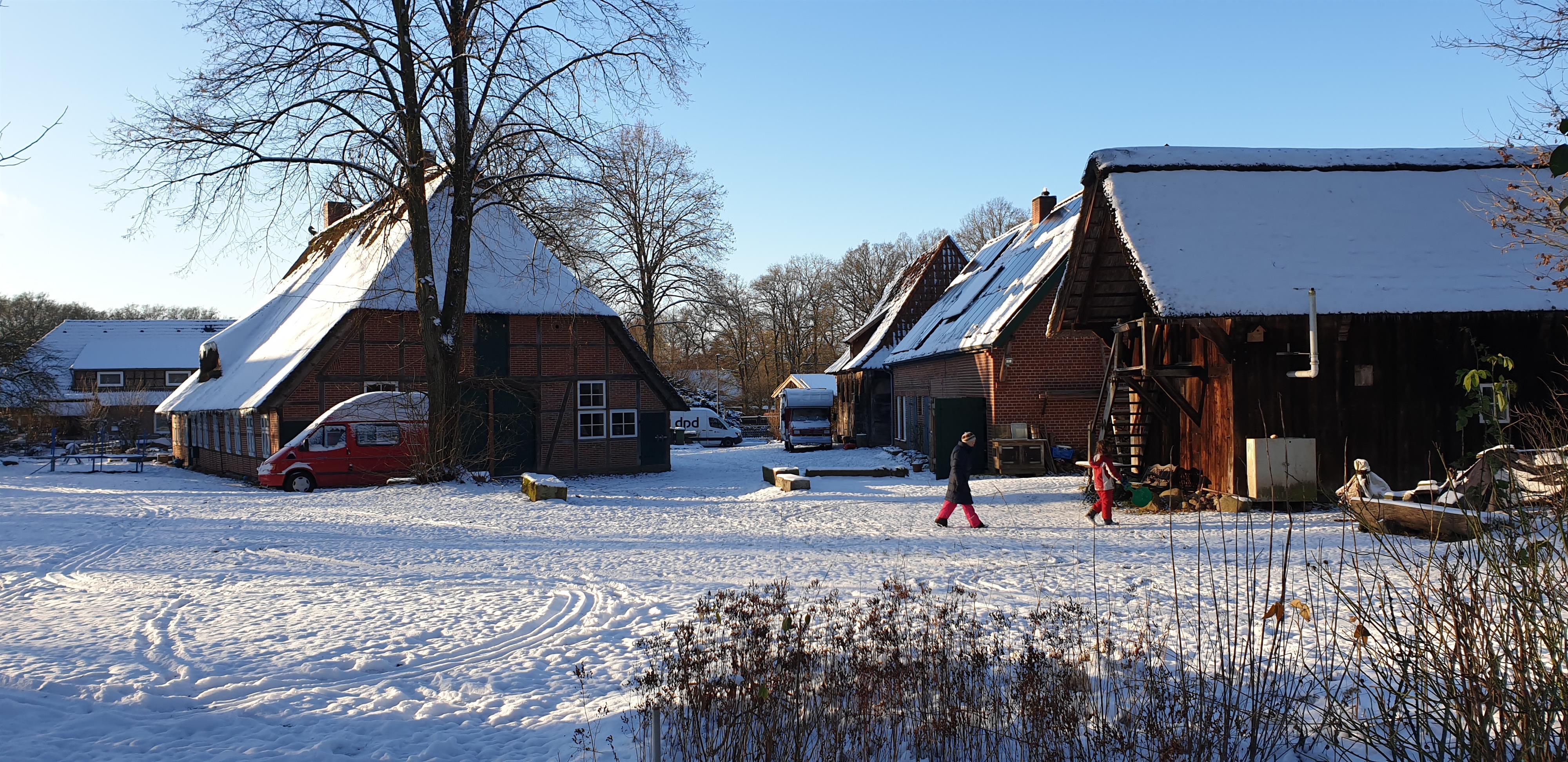 Hofanlage im Winter