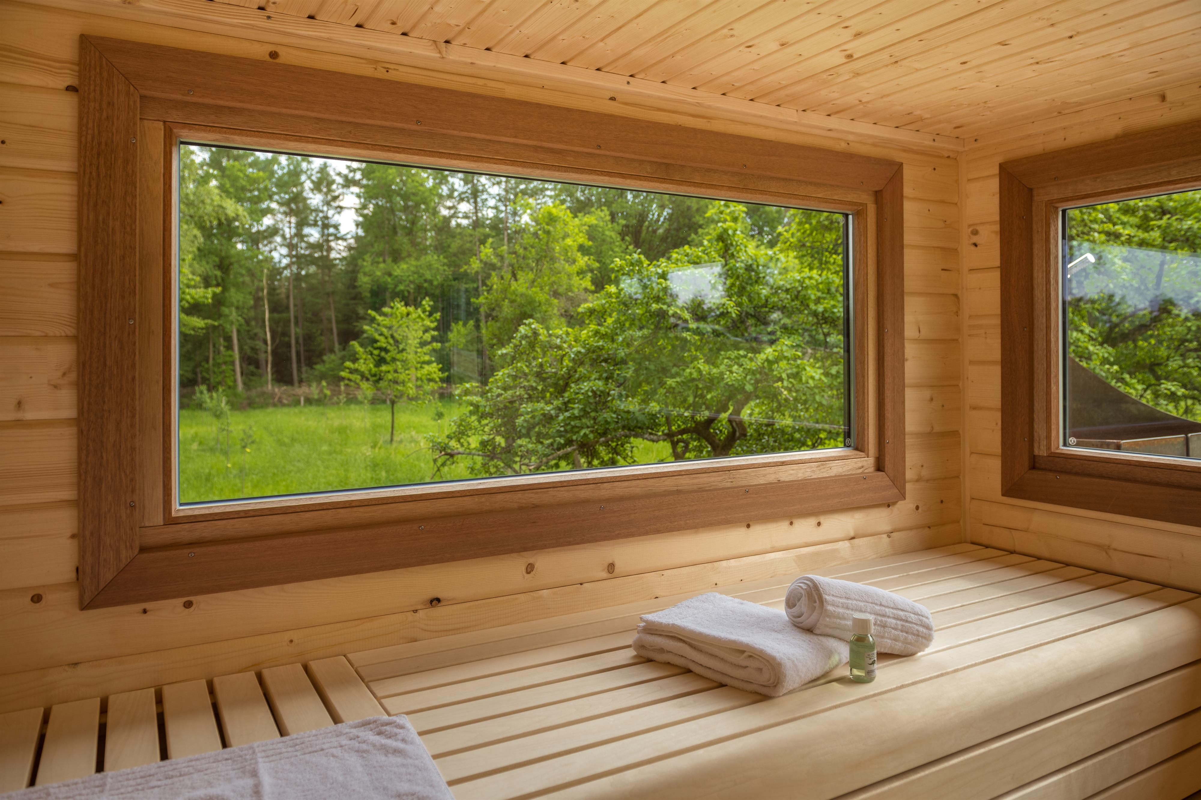 Sauna mit Gartenblick