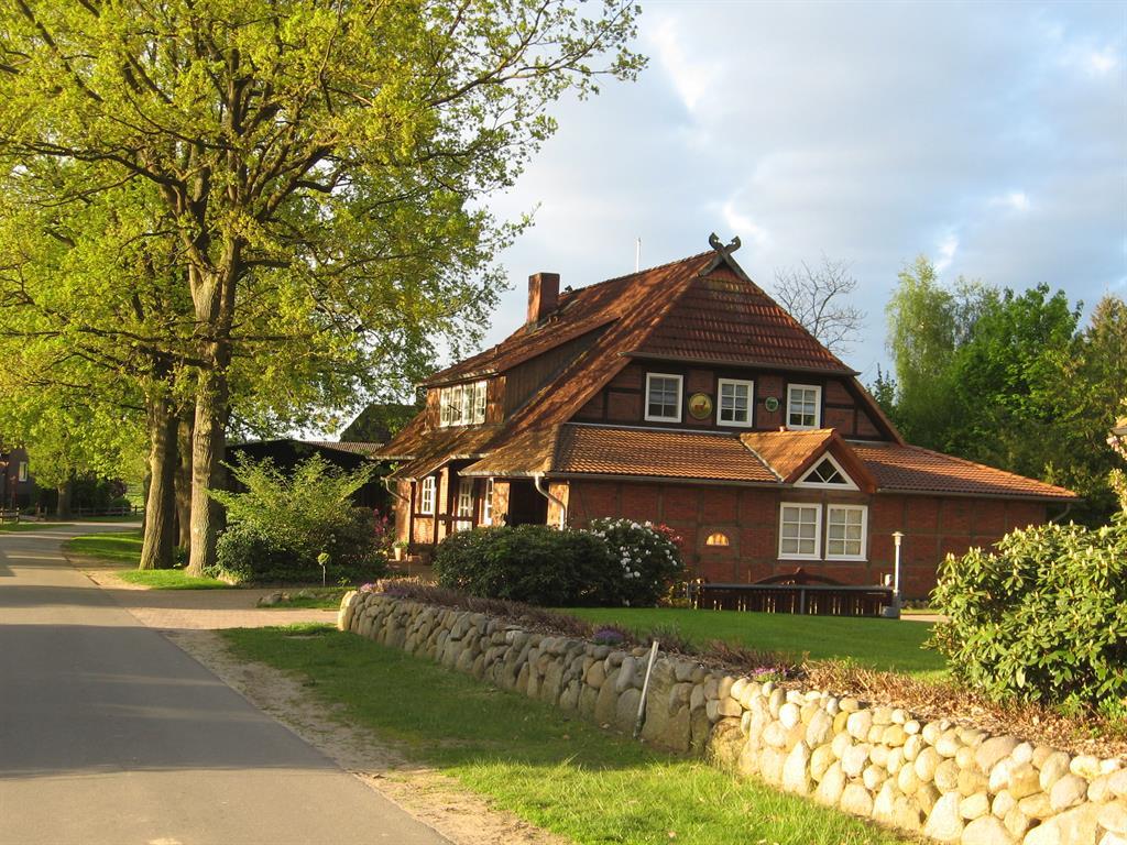 Straßenansicht