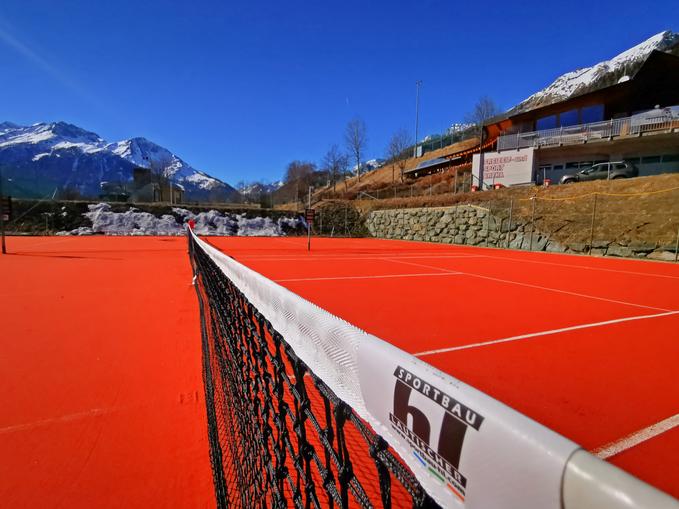 Tennisplätze Freizeit & Sportarena Virgen