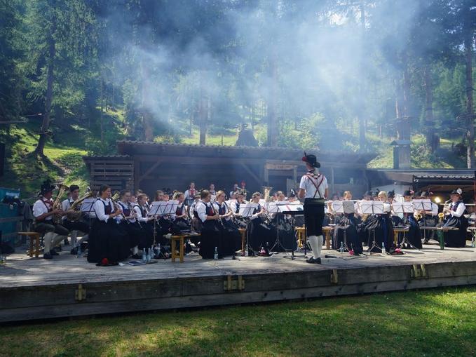 Waldfest - "Hoher Frauentag"