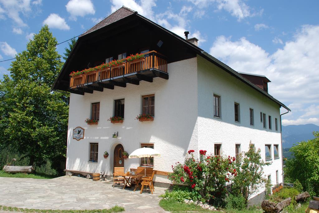 Health and organic farm Rotbuchner