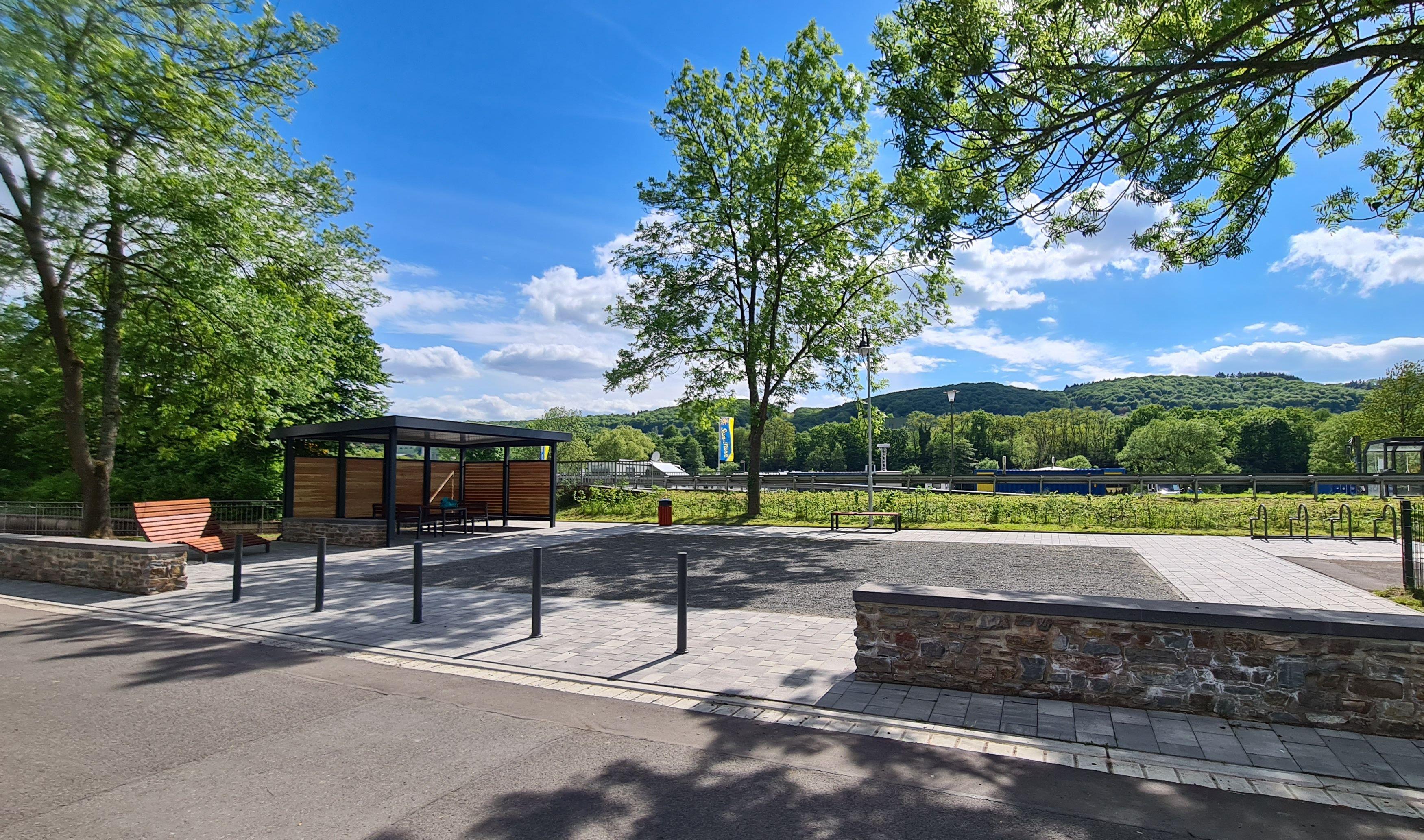Mehrgenerationenpaltz mit Bouleplatz