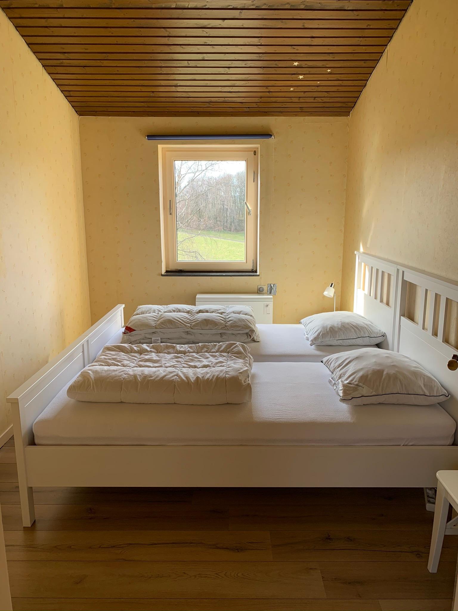 8DC3D025-DE0E-41CB-A355-2D178685FA51