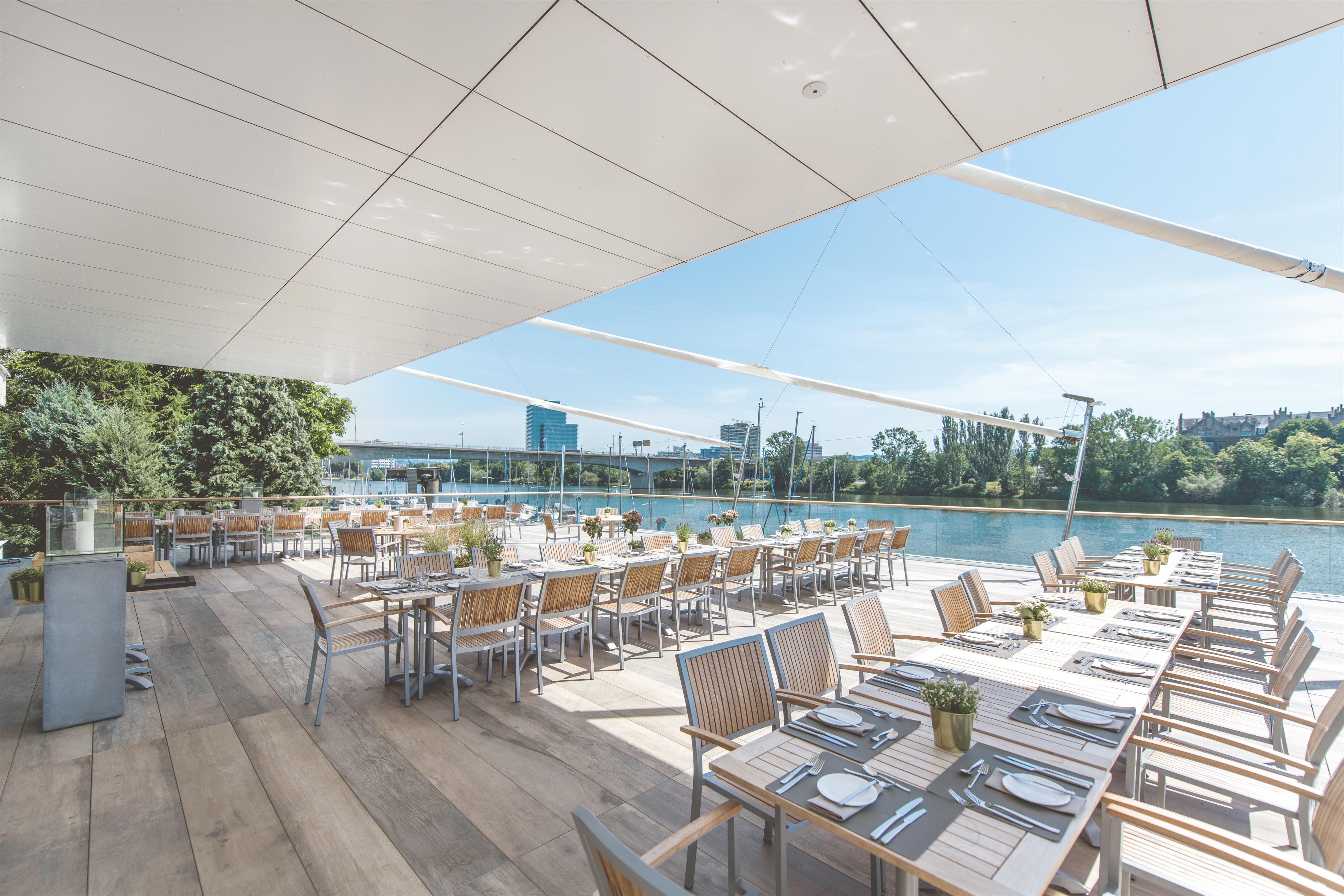 Landgang Terrassenansicht 2