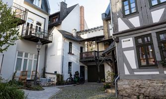 Jugendstiltraum und Haus Monreal, Innenhof
