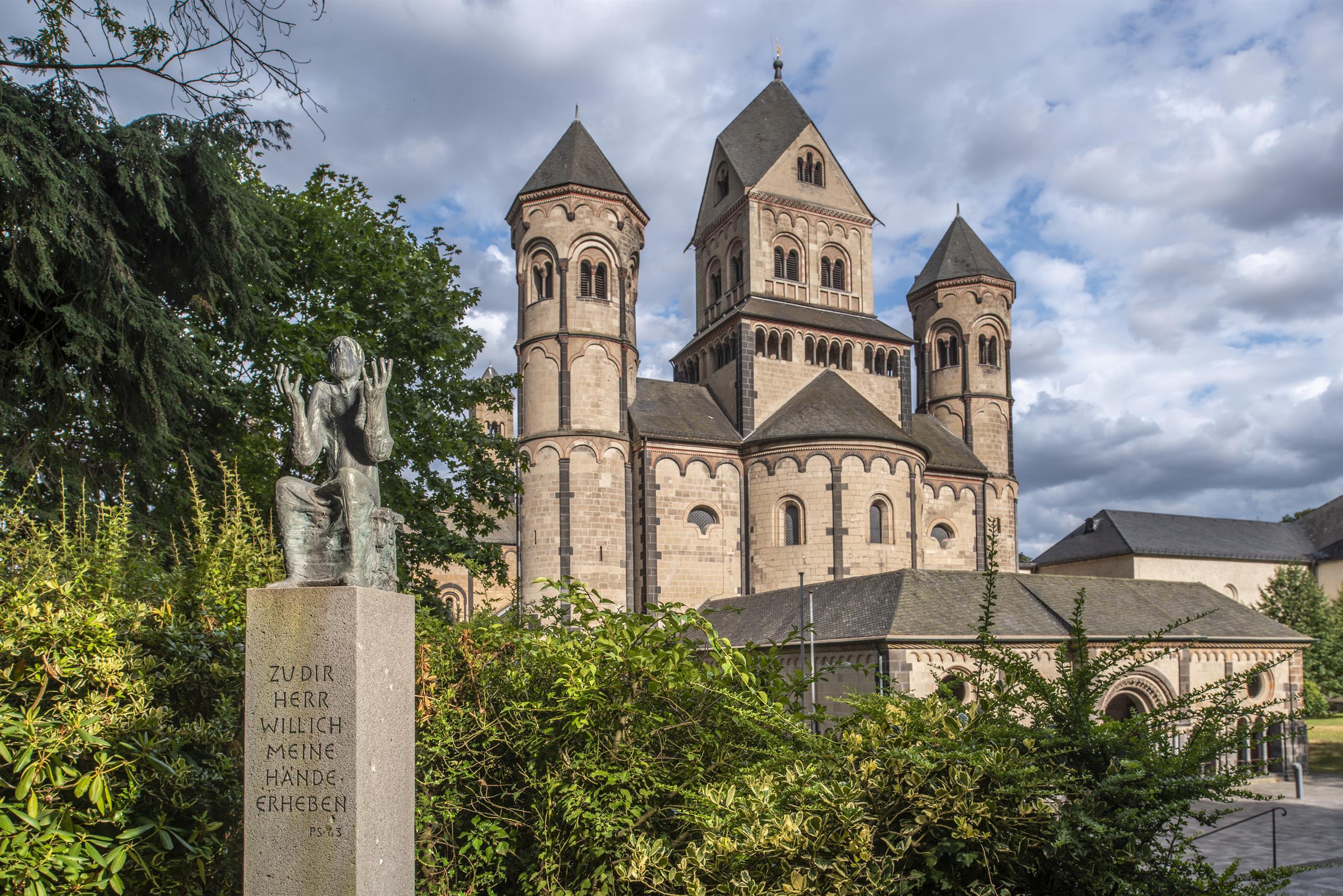 Infohalle Kloster Maria Laach