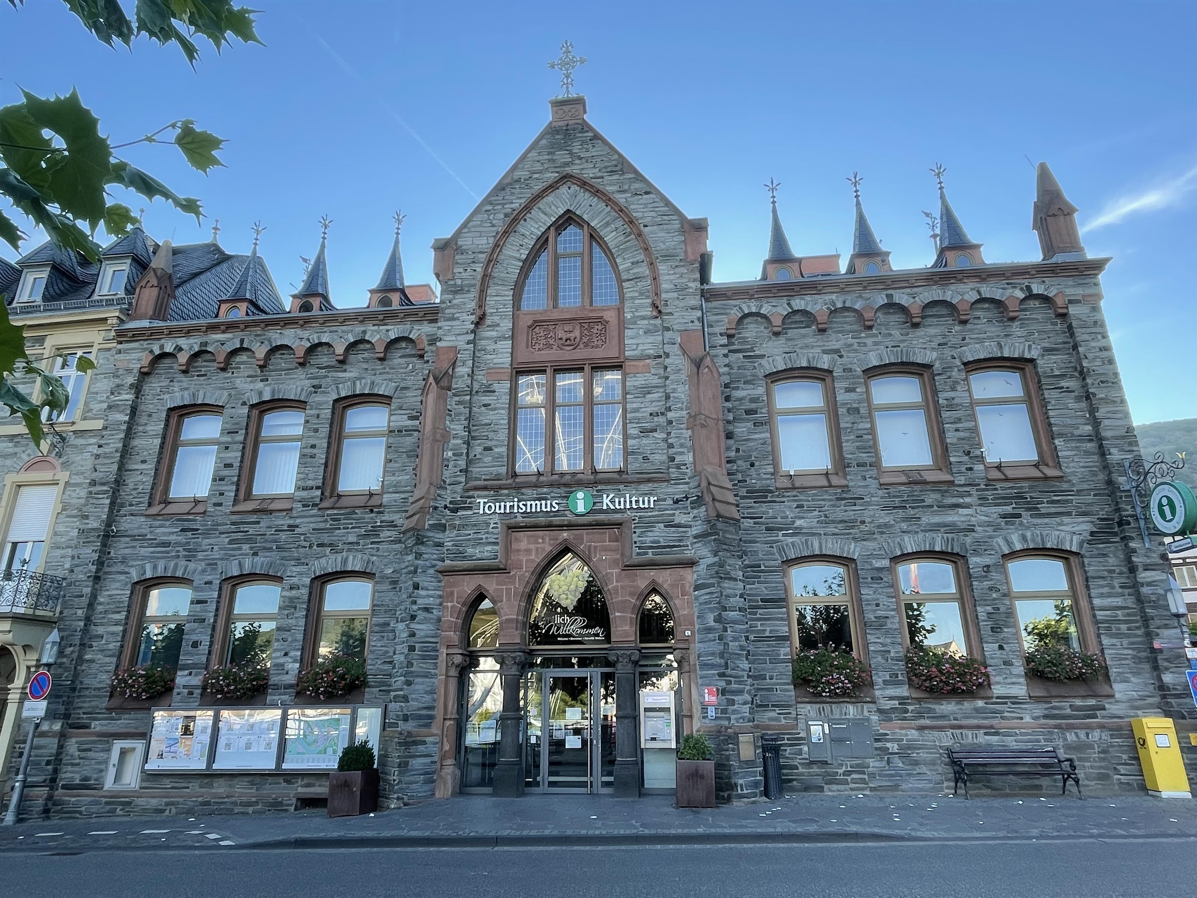 tourist information mosel gäste zentrum stadt bernkastel kues