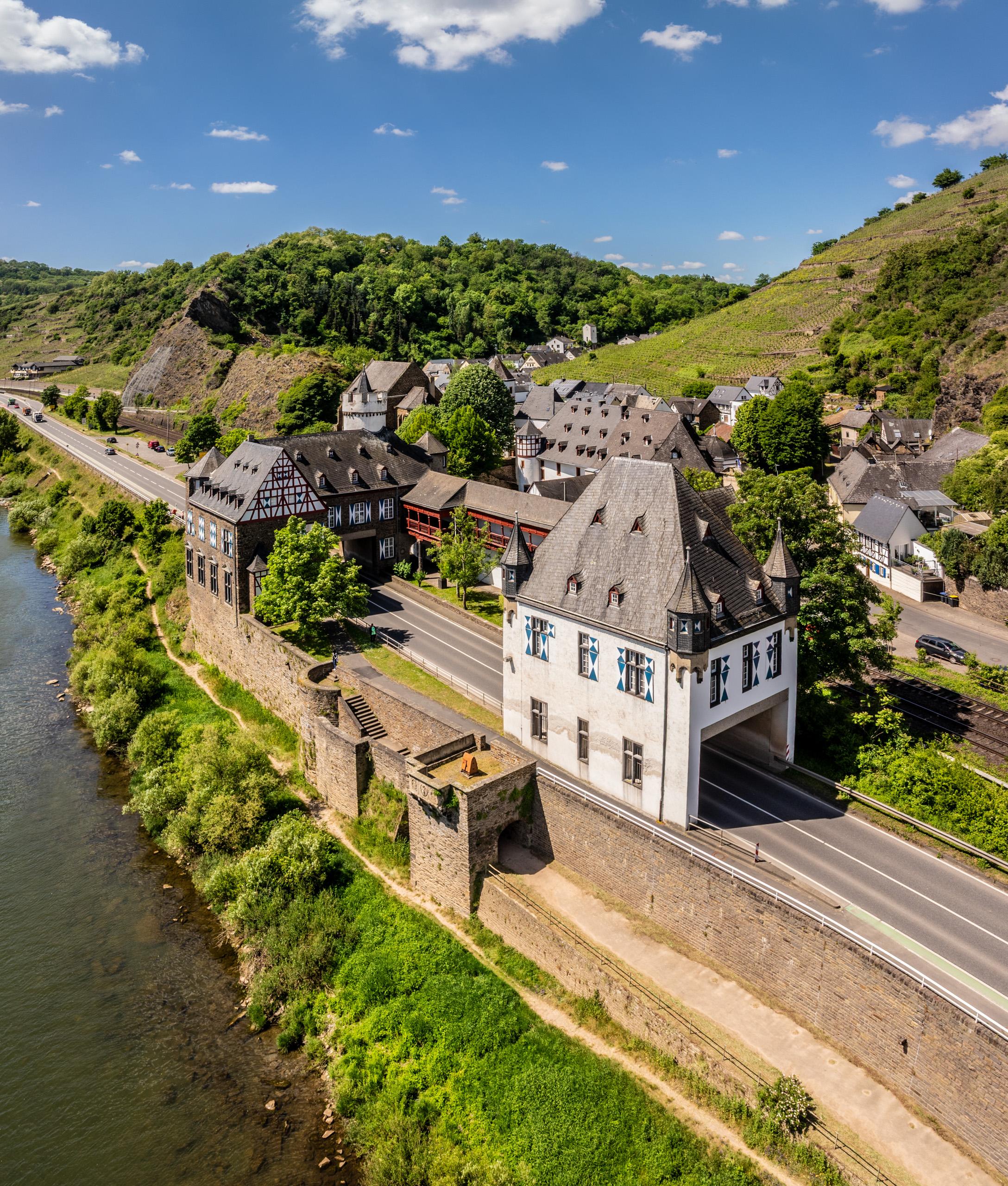 Schloss von der Leyen Aussenansicht