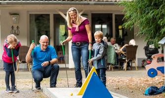 Minigolf-Restaurant Waldrausch – spielen, einkehren und genießen