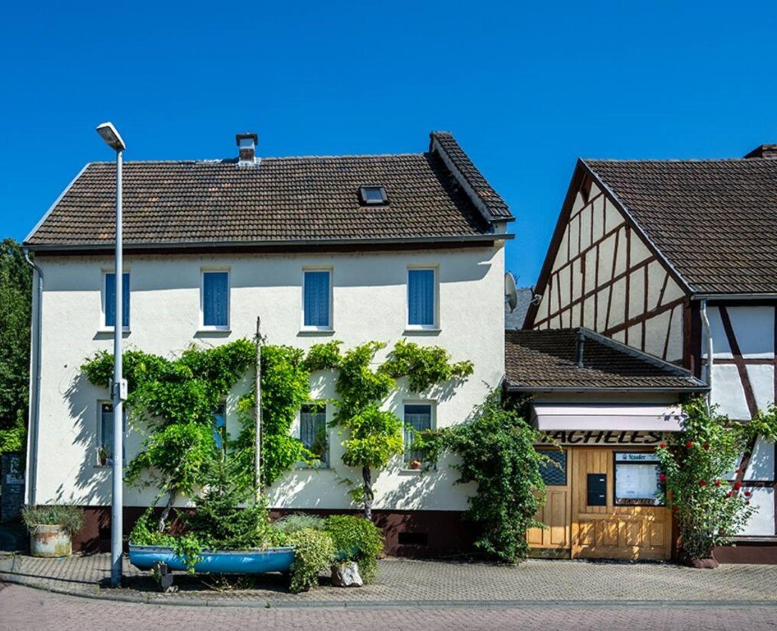 Ferienwohnung und Restaurant