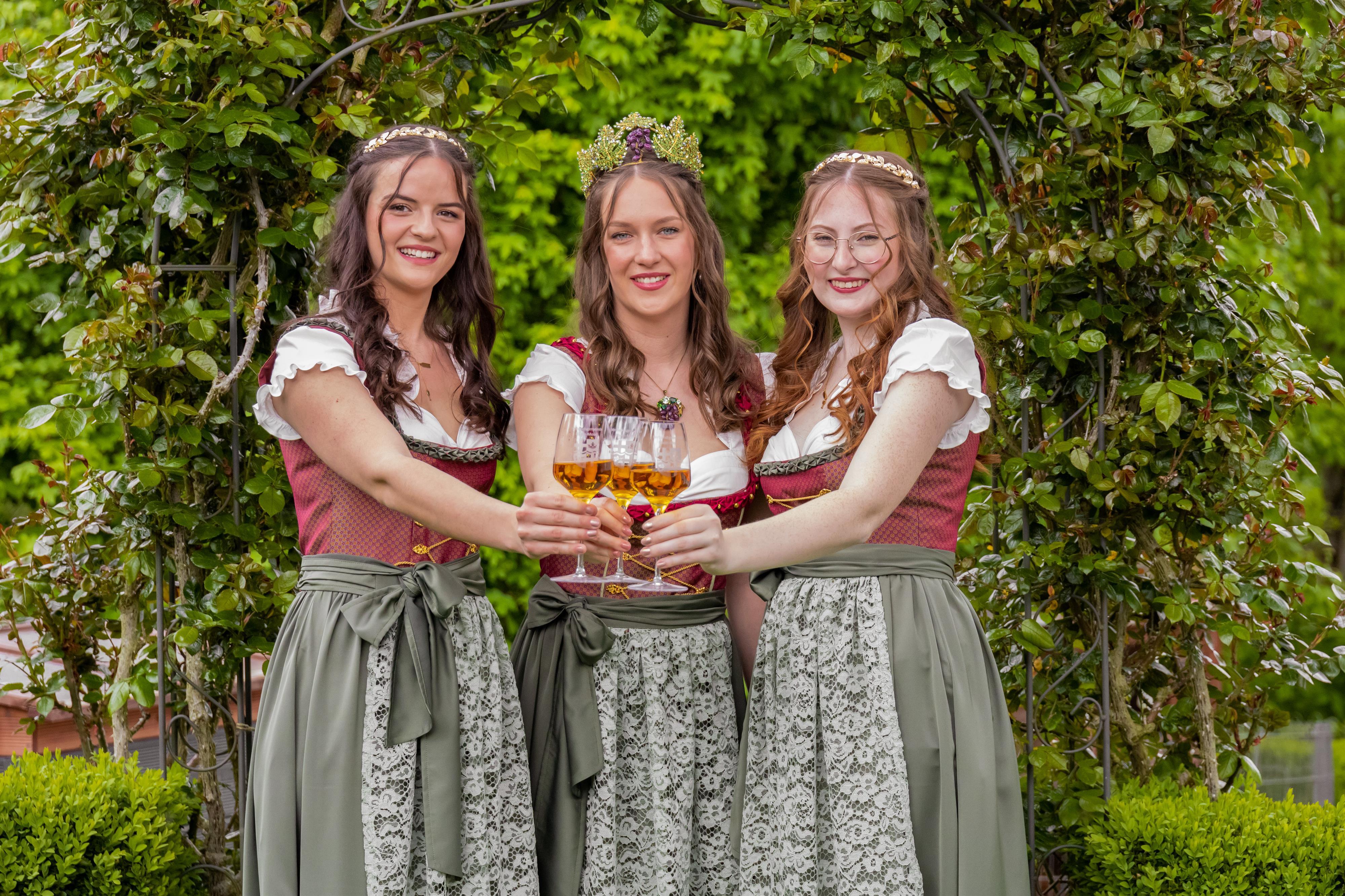 Weinmajestäten Löf 2023-2024