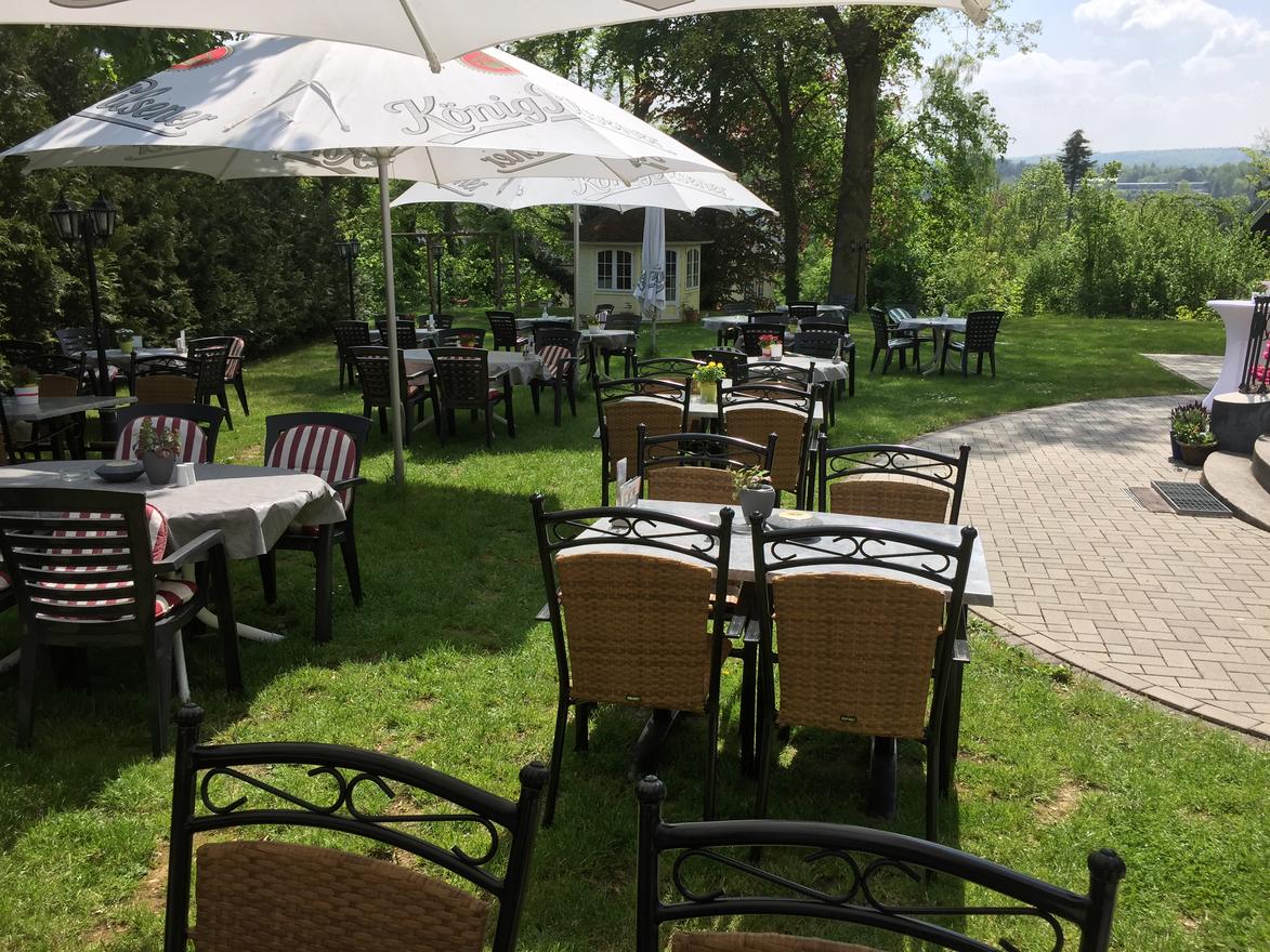 Sommerliche Atmosphäre im Garten