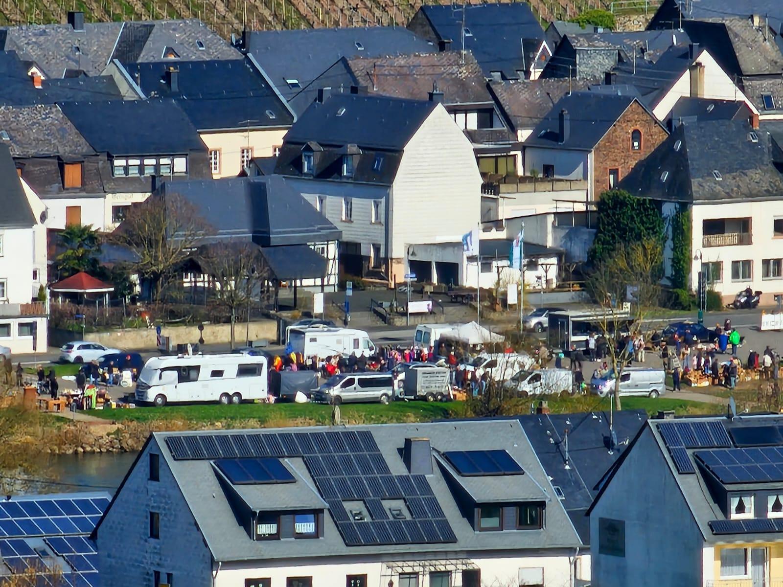 Flohmarkt 03-2025