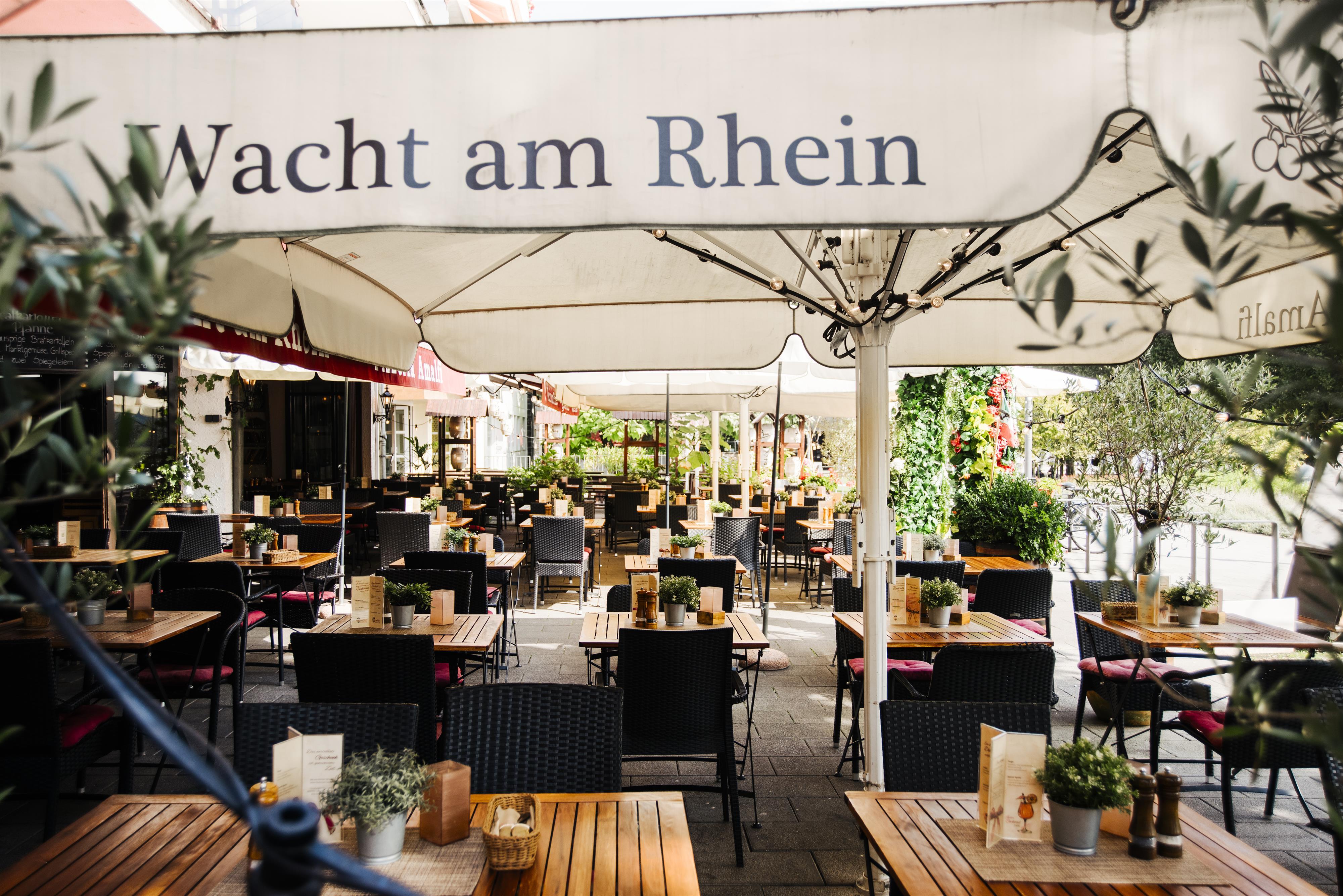 Wacht am Rhein, Terrasse