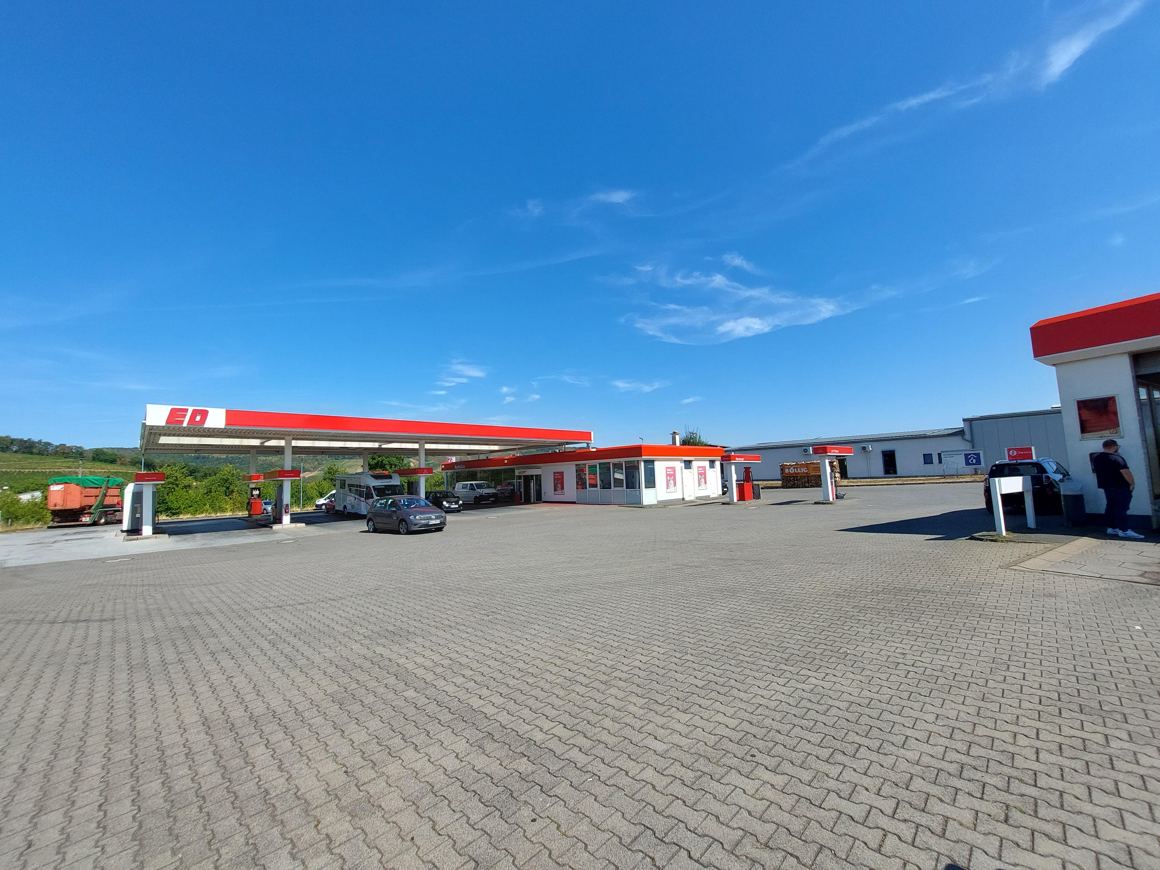 ED-Tankstelle in Maring-Noviand