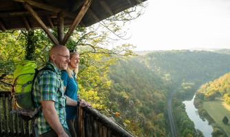 Weiter Blick über Berg und Tal