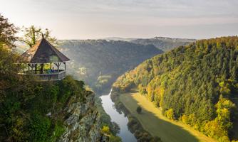 Aussichtskanzel Gabelstein – spektakulärer Blick über die Lahn