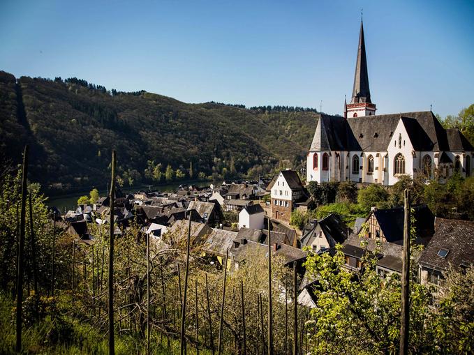 St.Maximinus Kirche Klotten, @ Tourist Information Ferienland-Cochem