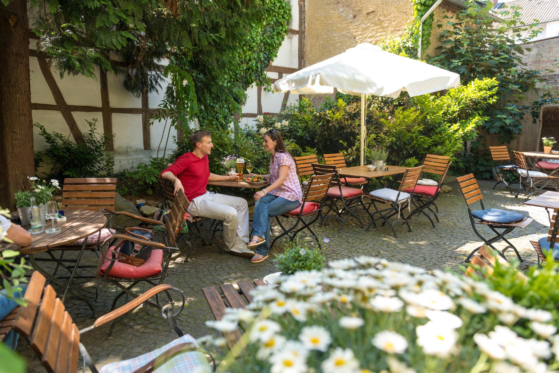 Im Garten des Kastanienhofs