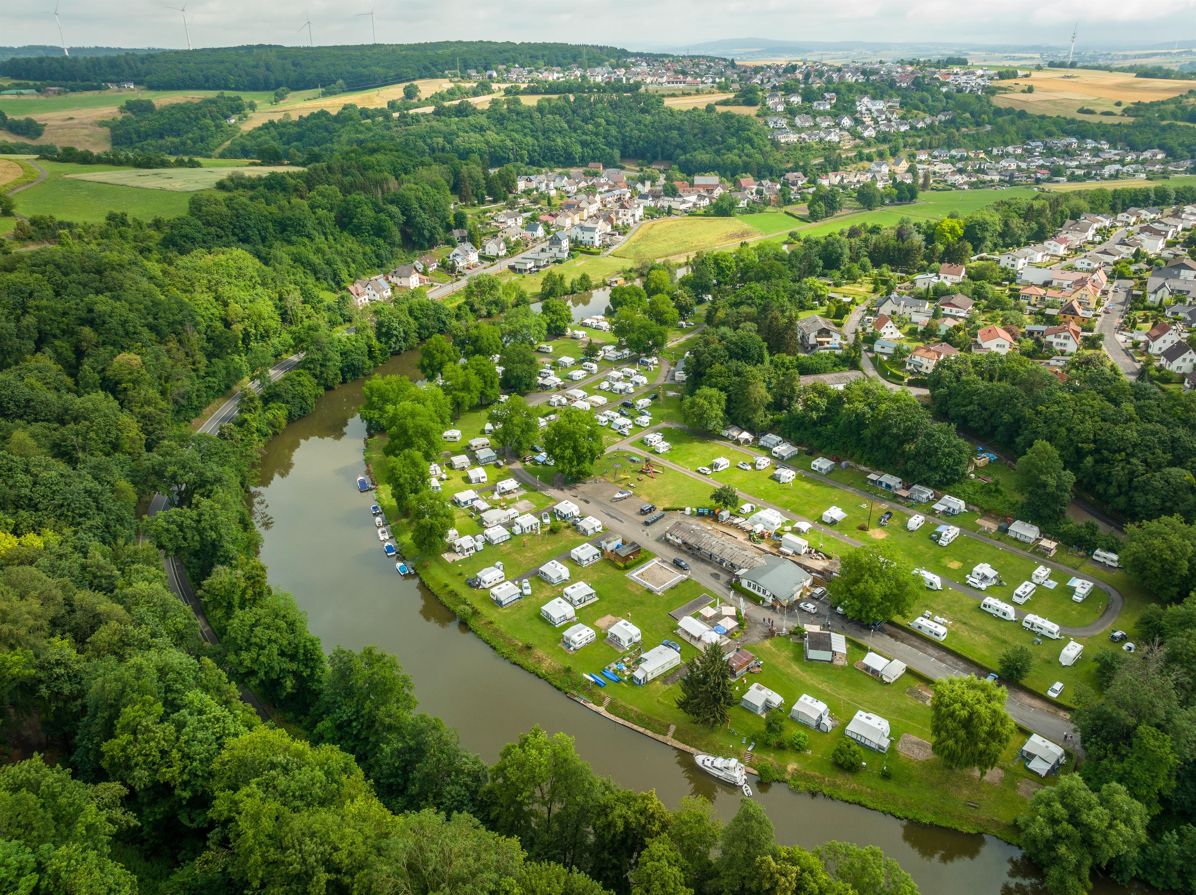 Camping an der Lahn