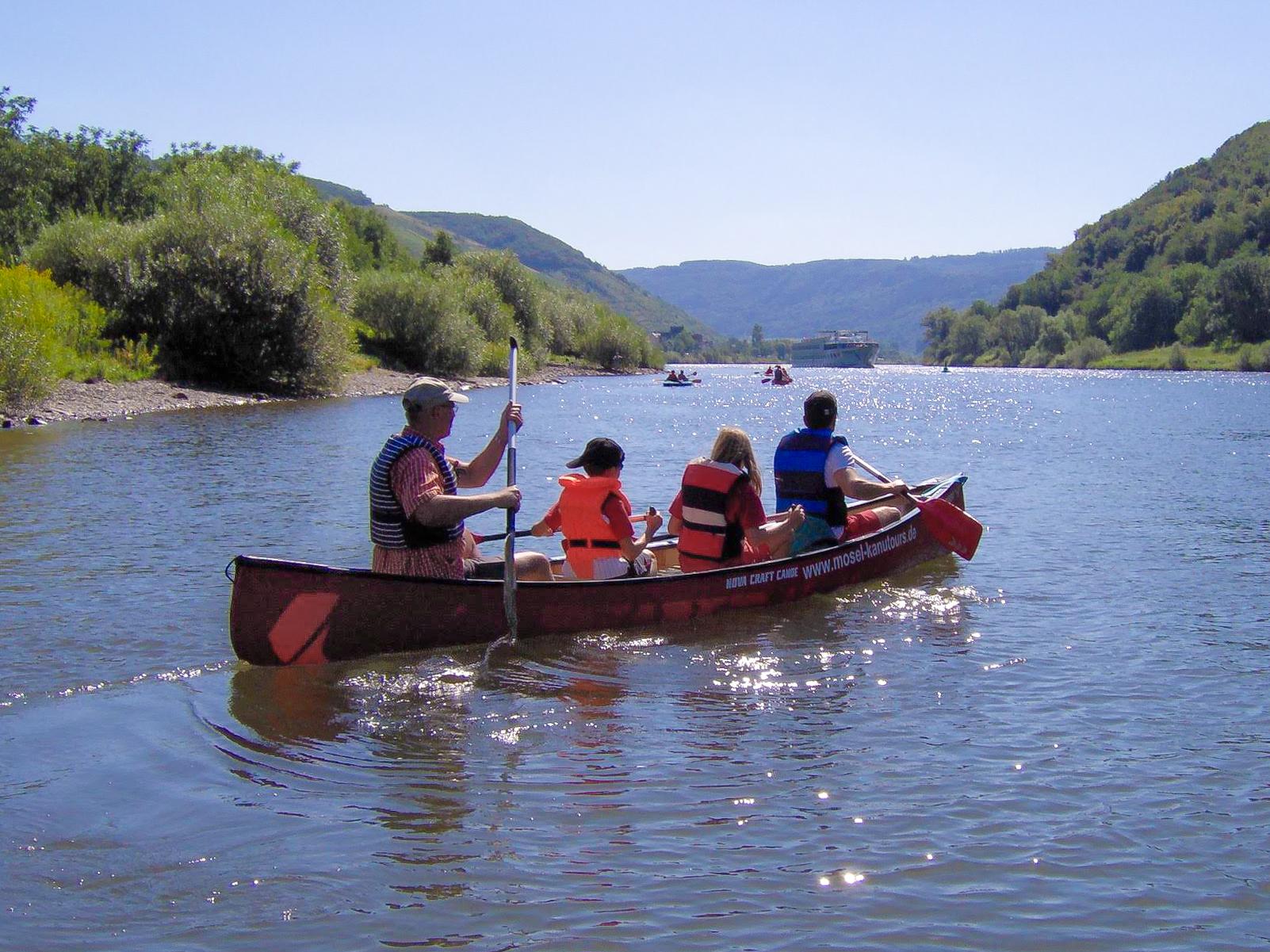 Kanufahrt 3, Quelle Mosel-Kanutours, Ernst