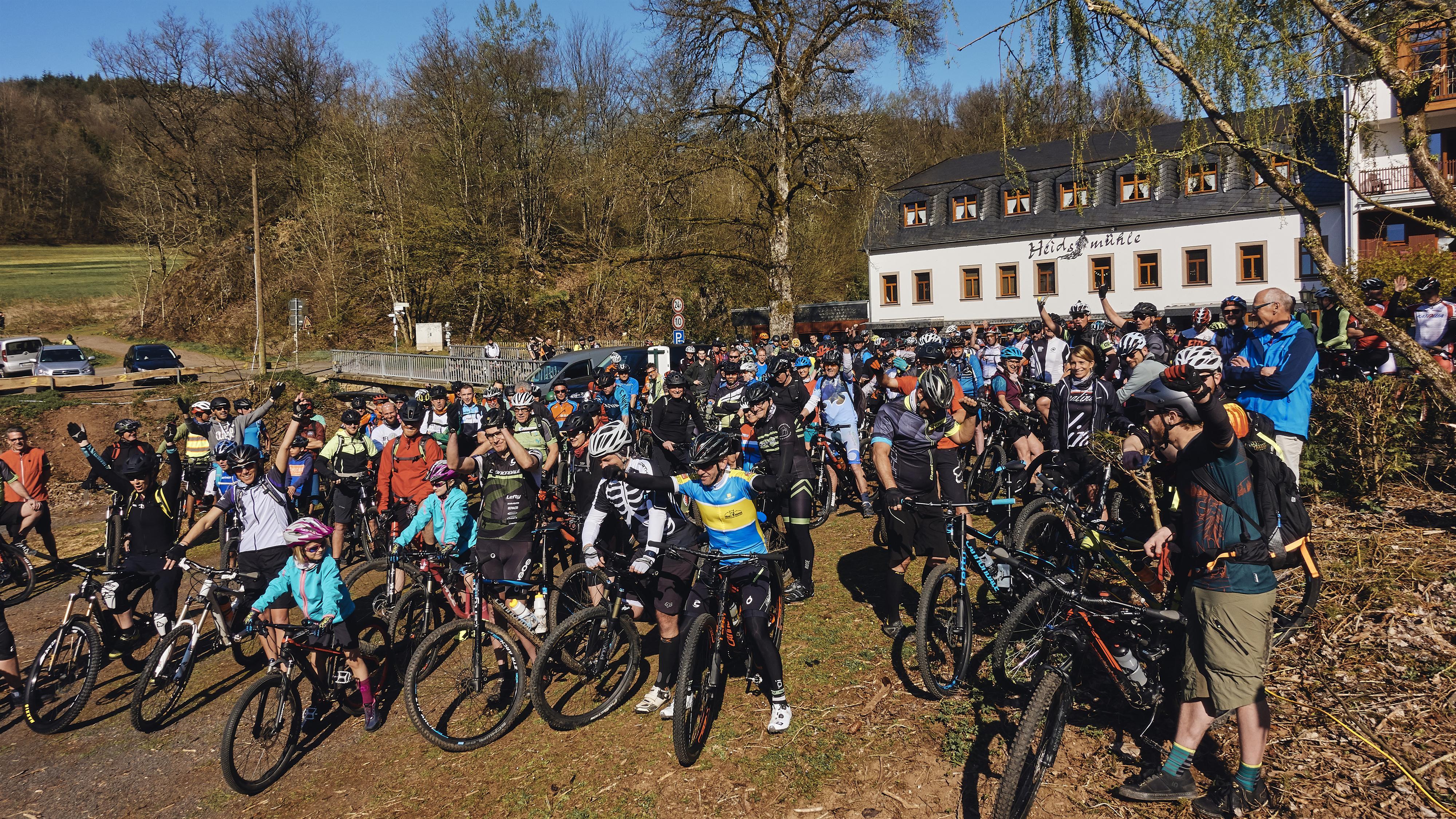 Start am Hotel Heidsmühle