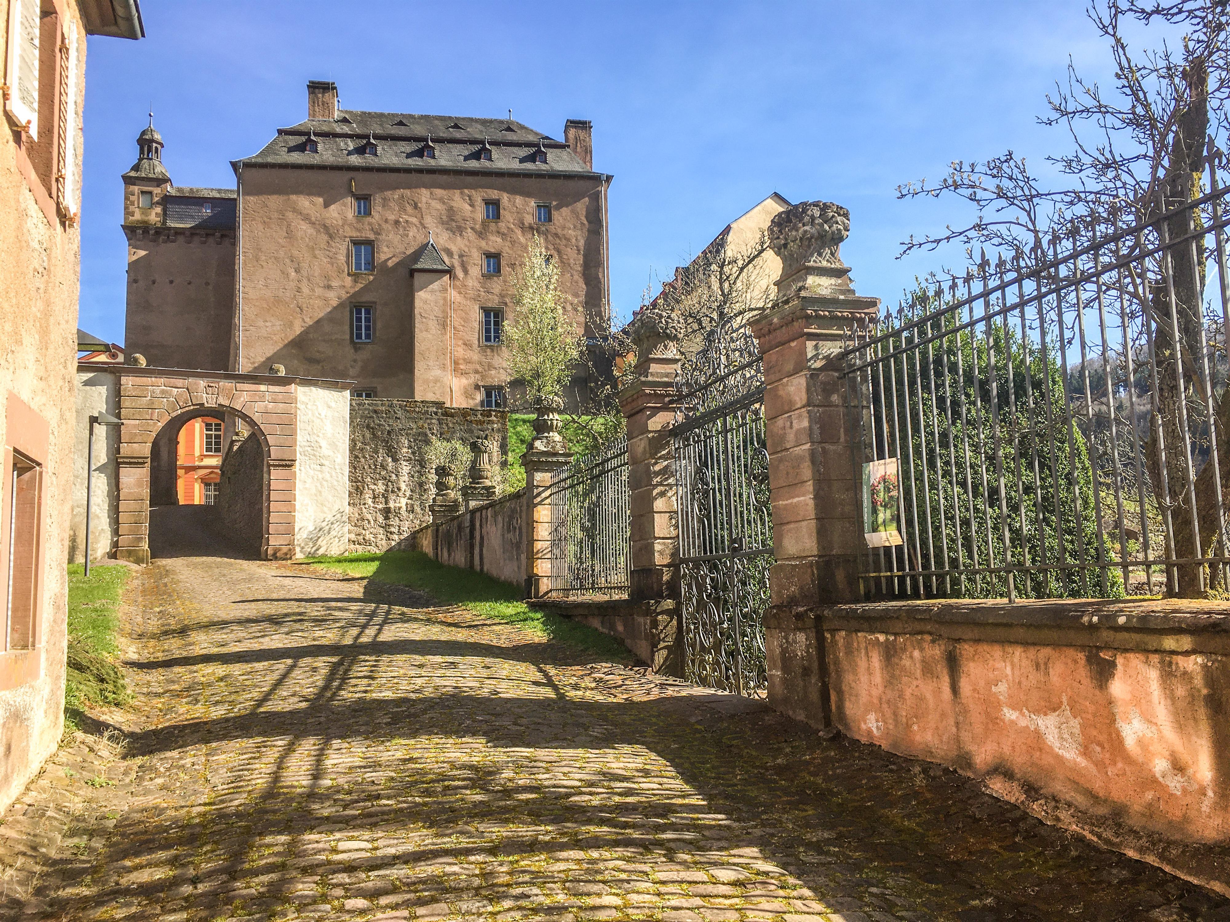 Eingang Schloss Malberg