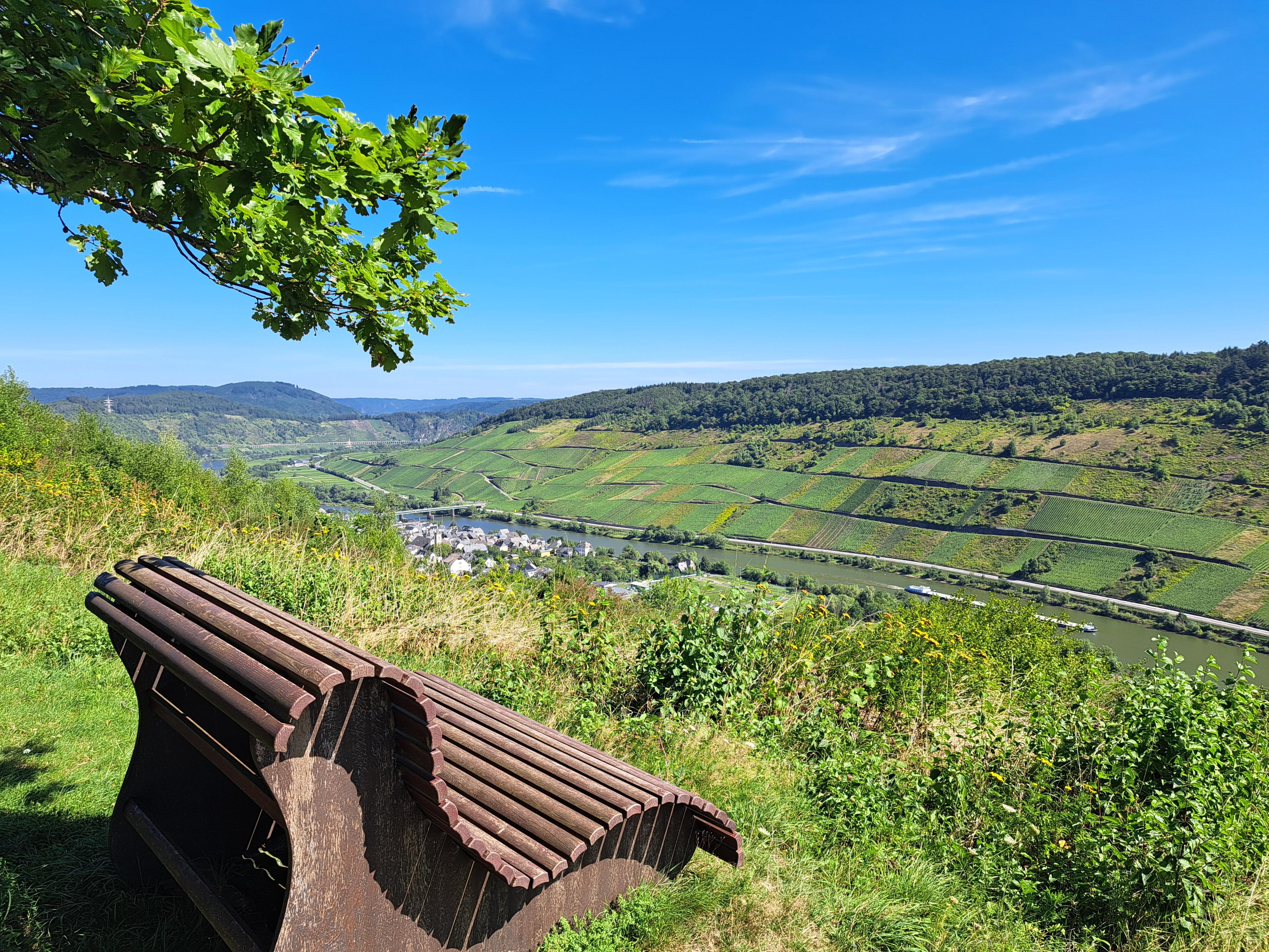 Panoramabank Heisser Stein