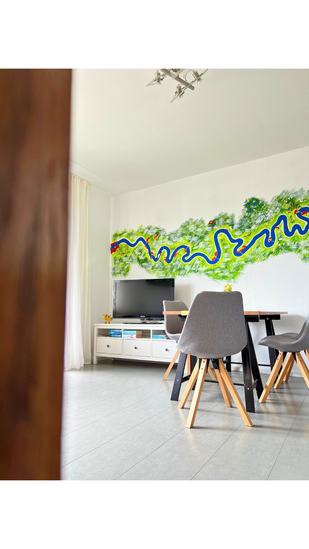 Living and dining area